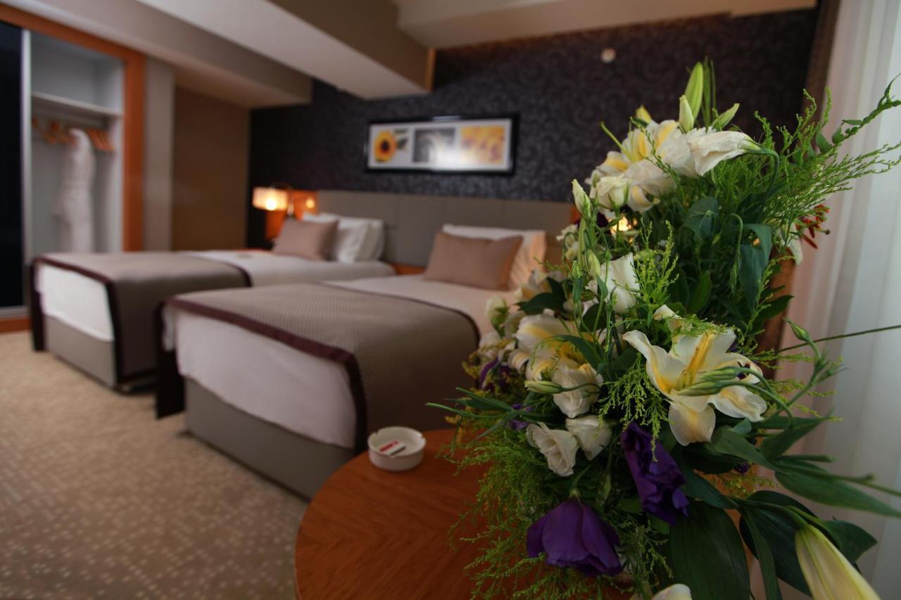 Ramada Plaza By Wyndham Izmit Hotel Kocaeli Room photo A room at the hotel